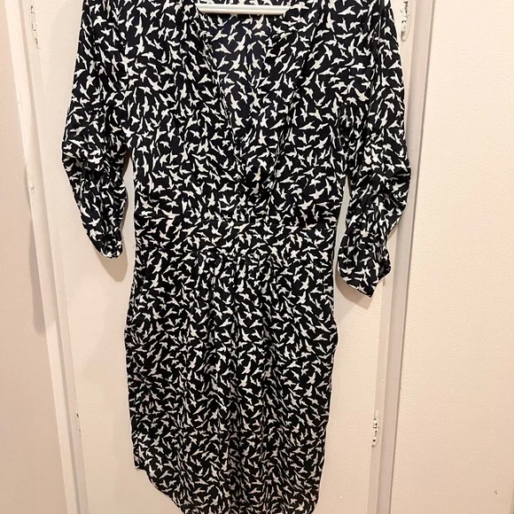 Dress - Picture 8 of 11